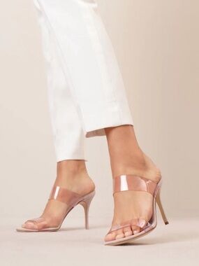 NEW Manolo Blahnik Scolto Mules Size 7.5 (37 1/2) women’s designer shoes heels